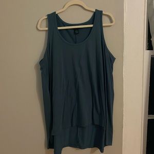 TWO Rue21+ high low tank tops